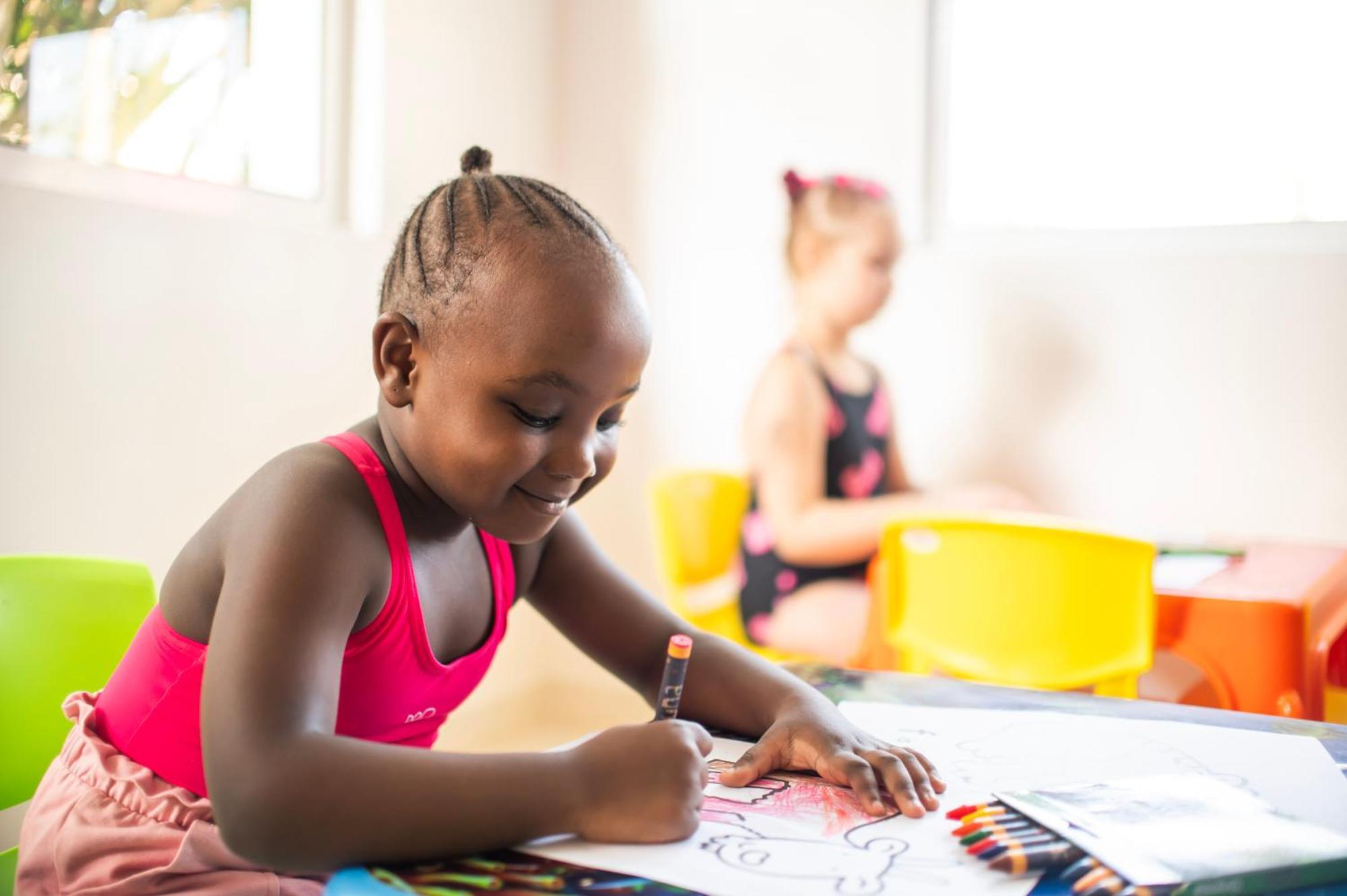 Diamonds Leisure Beach & Golf Resort Діані-Біч Екстер'єр фото Child colouring