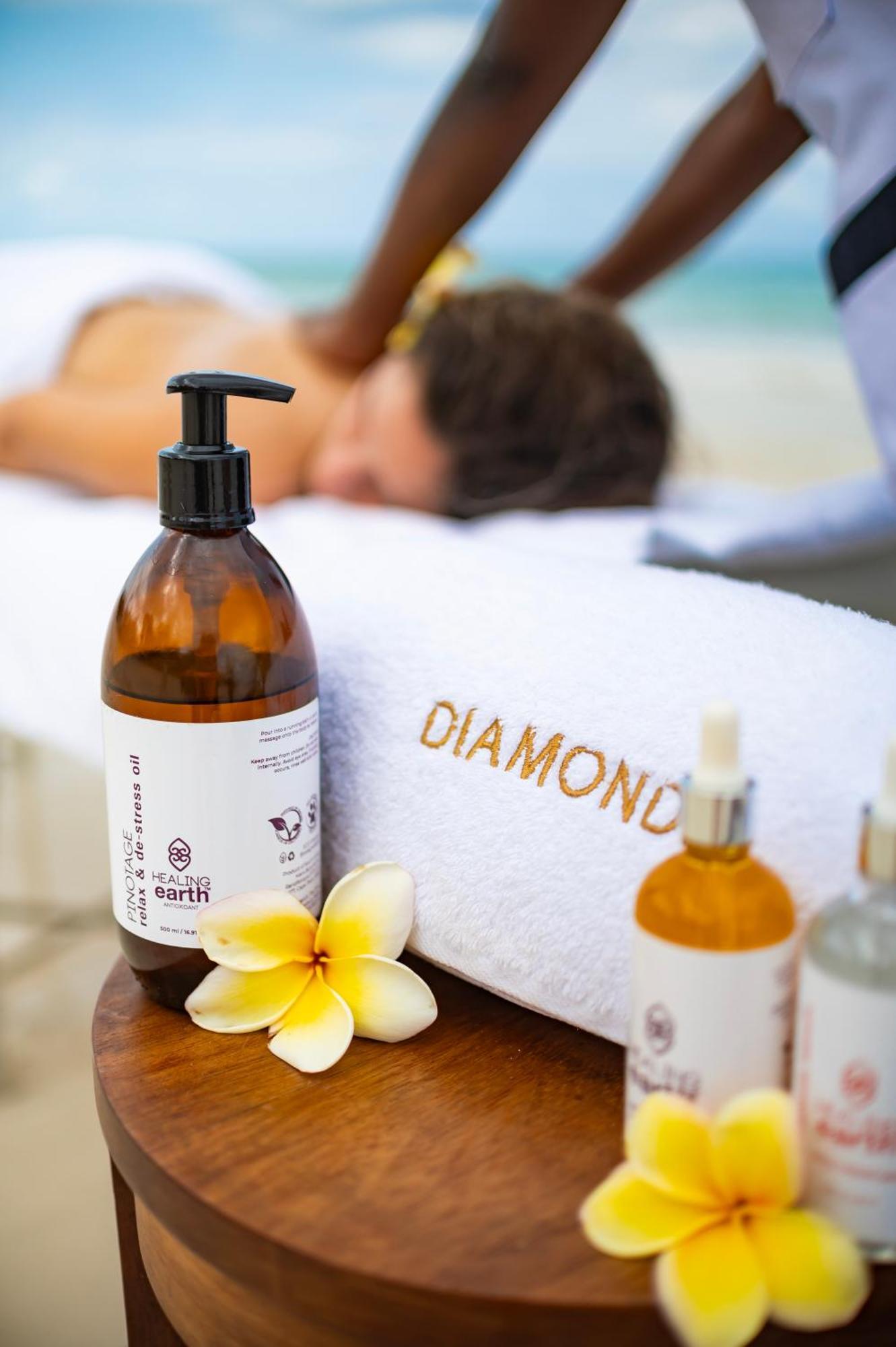 Diamonds Leisure Beach & Golf Resort Діані-Біч Екстер'єр фото Spa treatment